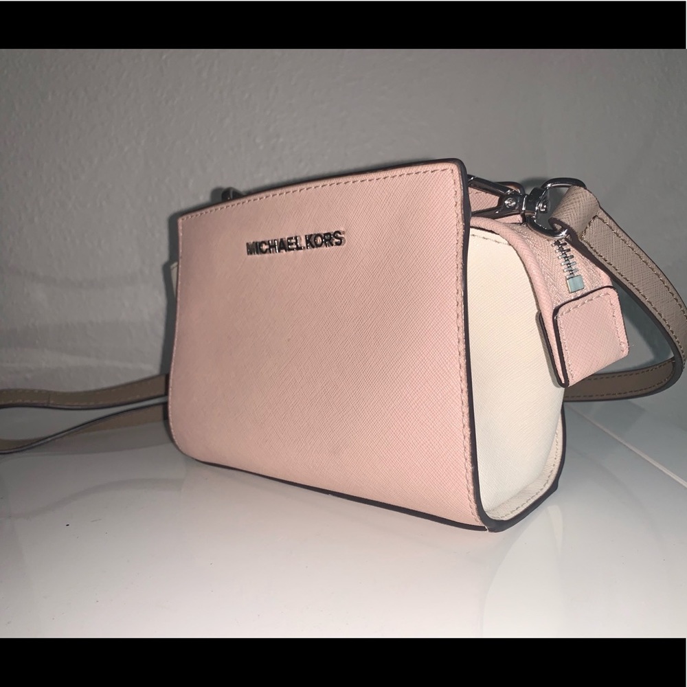 Michael Kors Selma Mini Messenger Crossbody